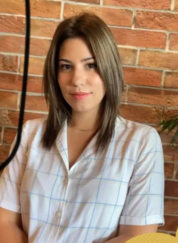 Anja Milunov, master profesorka engleskog